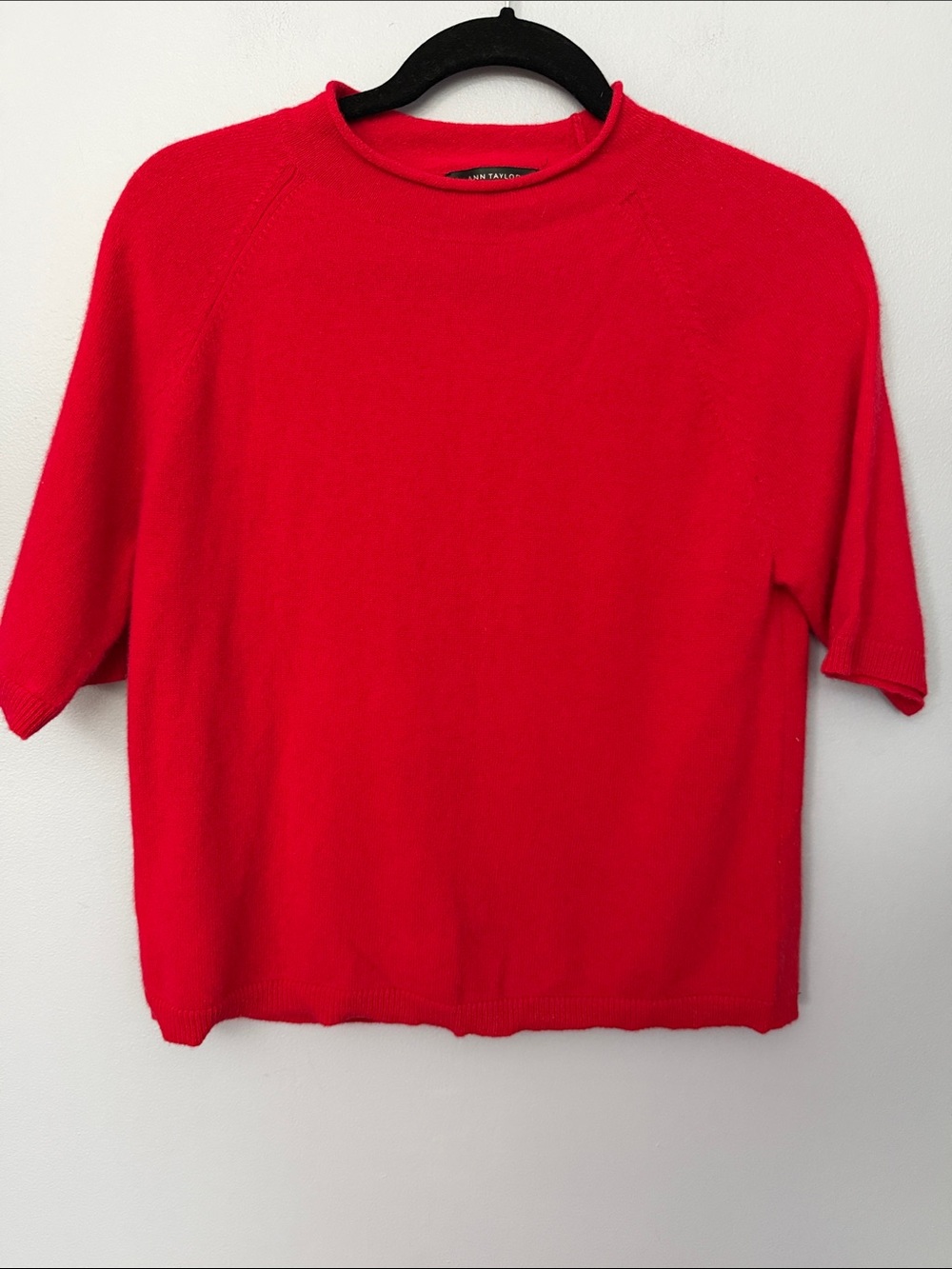 Red Women’s Short-Sleeve Cashmere Blend Sweater